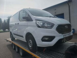 • Mobilny serwis pojazdów i awaryjne uruchamianie samochodu z rozładowanym akumulatorem 12V 24V.